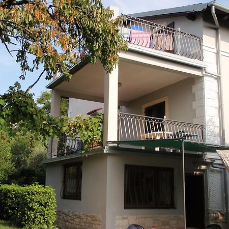 Apartments Miri Zambratija  Exterior photo