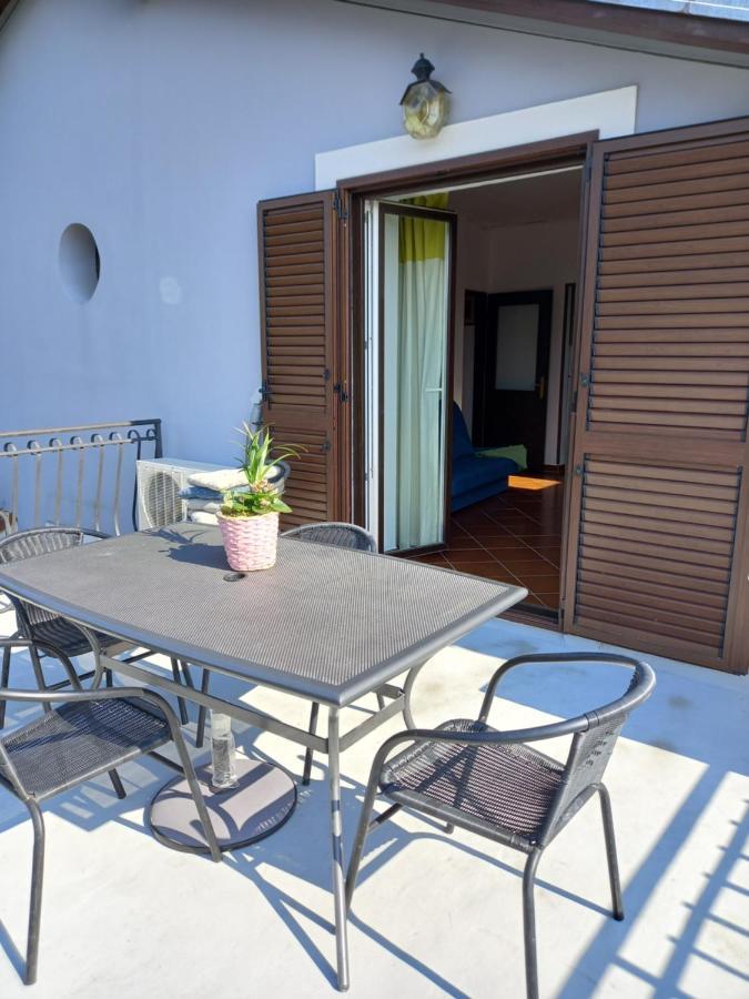 Apartments Miri Zambratija  Exterior photo